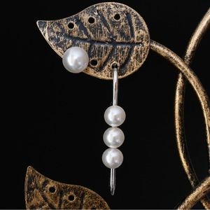 [New] Joomi Lim Asymmetrical Pearl & Giant Paper Clip Earrings